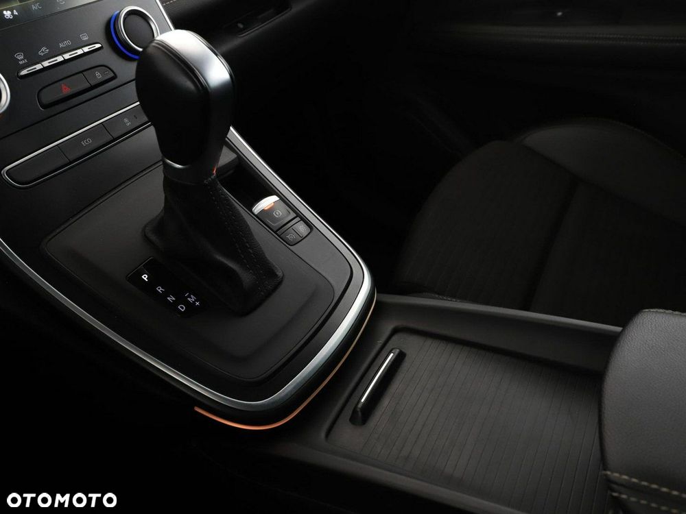 Renault Scenic 1.5 dCi Zen EDC - 28