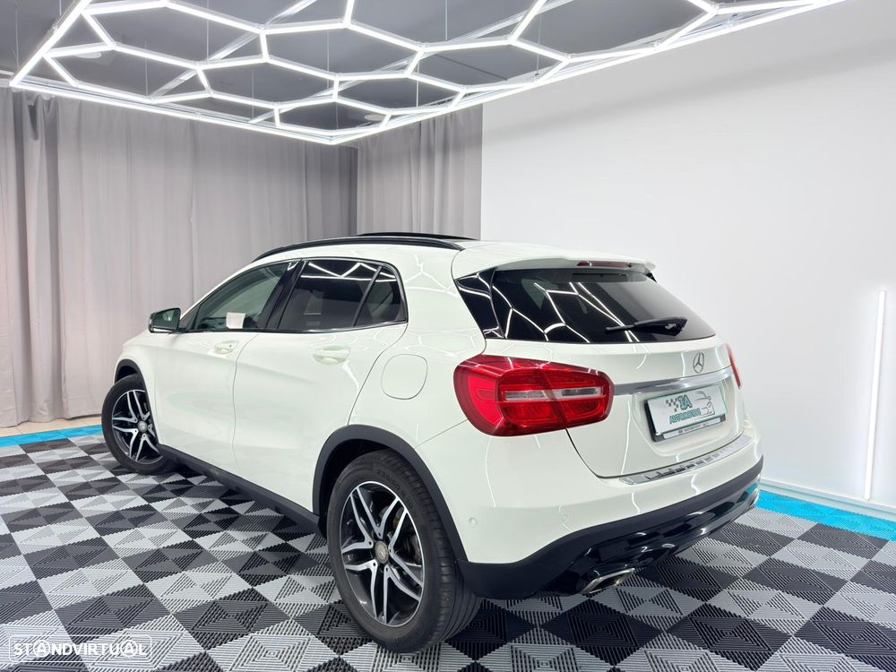 Mercedes-Benz GLA 200 Urban - 6