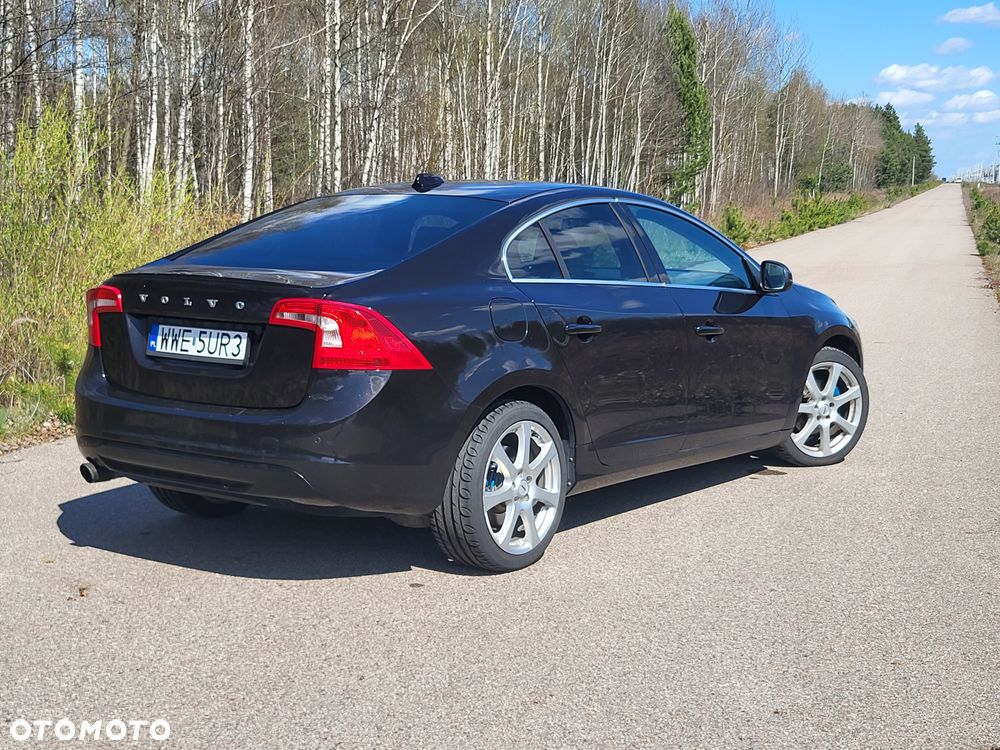 Volvo S60 D3 Geartronic - 3