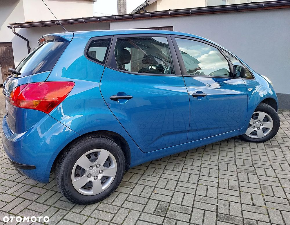 Kia Venga 1.4 L - 4