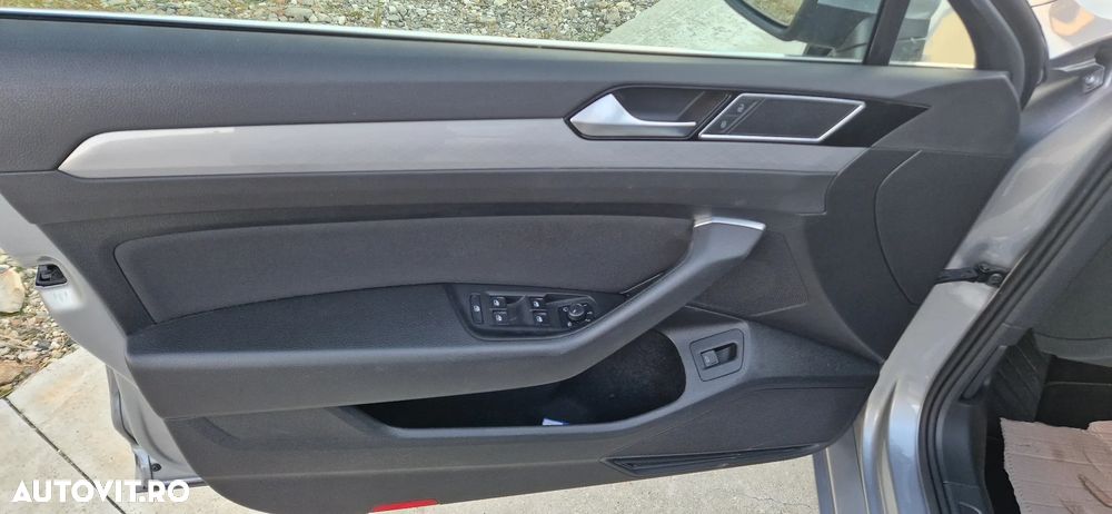 Volkswagen Passat - 8