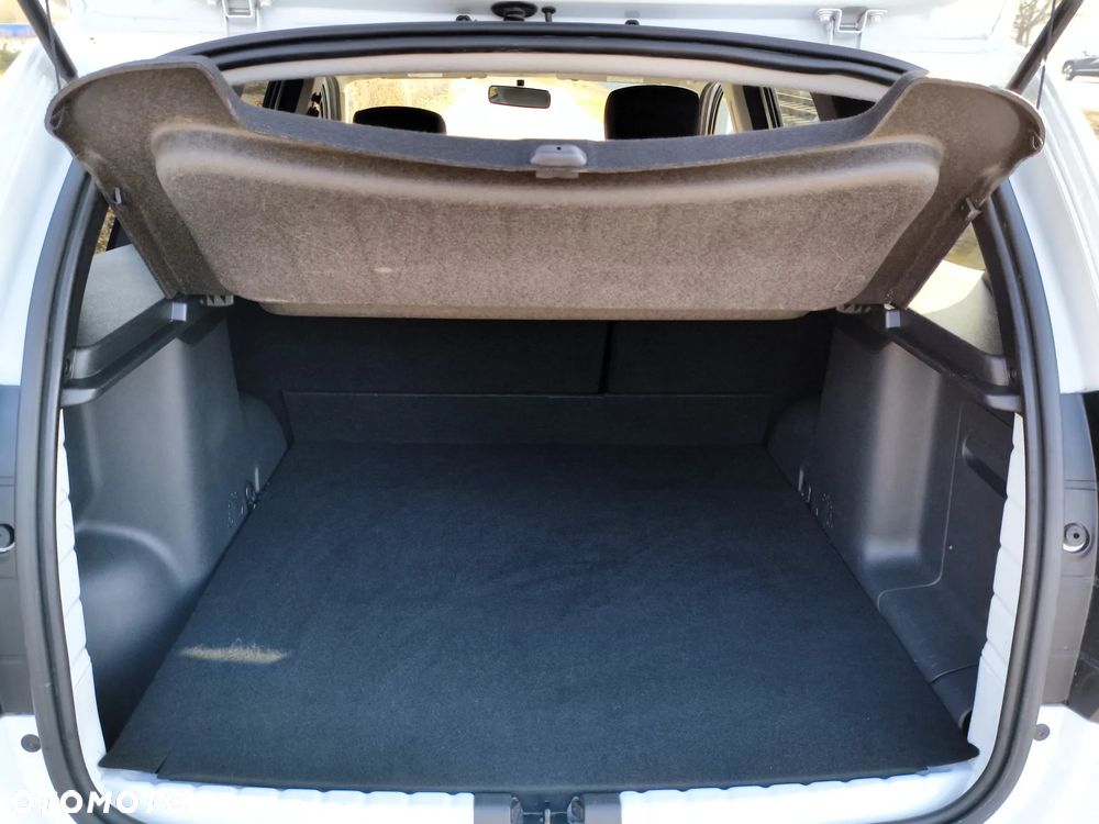 Dacia Duster 1.2 TCe Laureate 4x4 S&S EU6 - 27