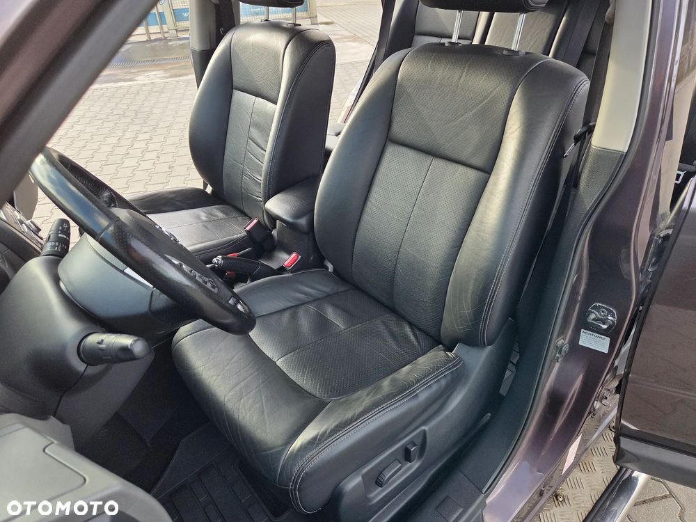 Nissan X-Trail - 11
