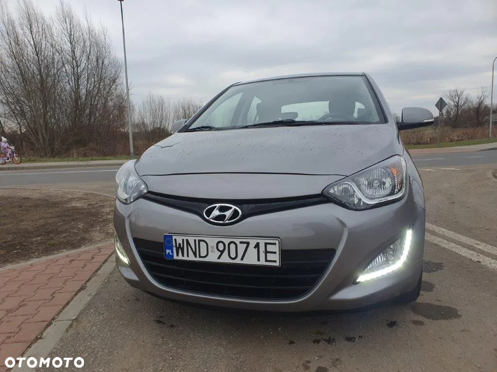 Hyundai i20 1.4 Style EU5 - 10