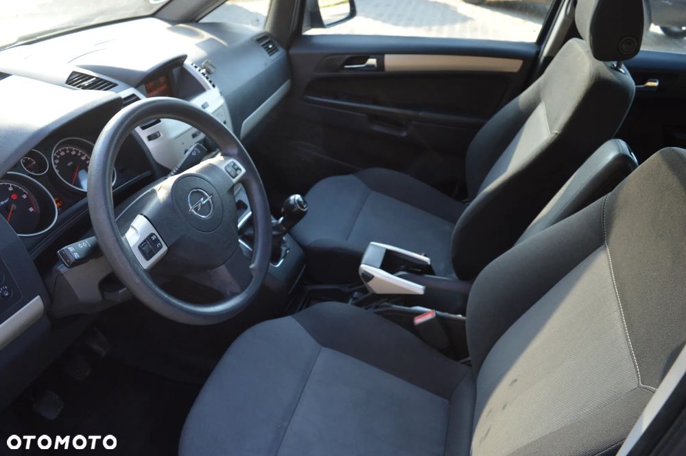 Opel Zafira 1.7 CDTI - 16