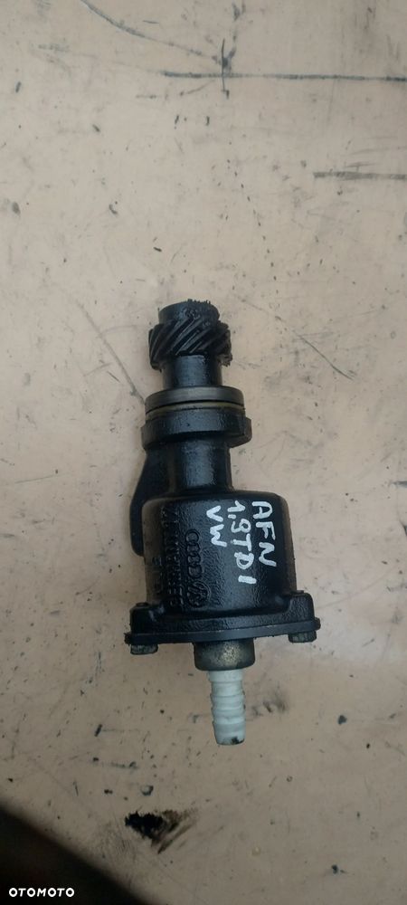 AUDI VW T4 passat golf III 1,9TDI vacum pompa 028207A - 2