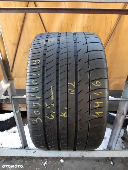 305/30/19 Michelin Pilot Ps2 N2 - 1