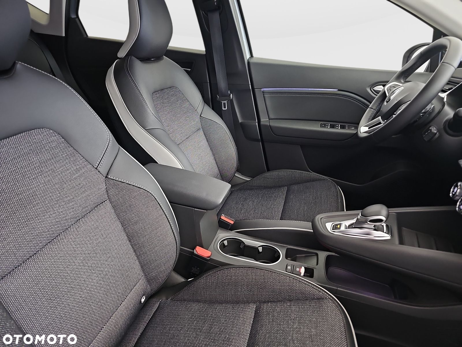 Renault Captur - 21