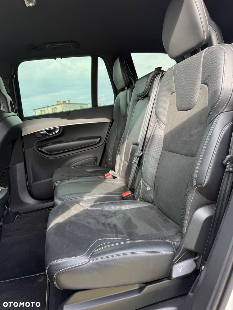 Volvo XC 90 - 23