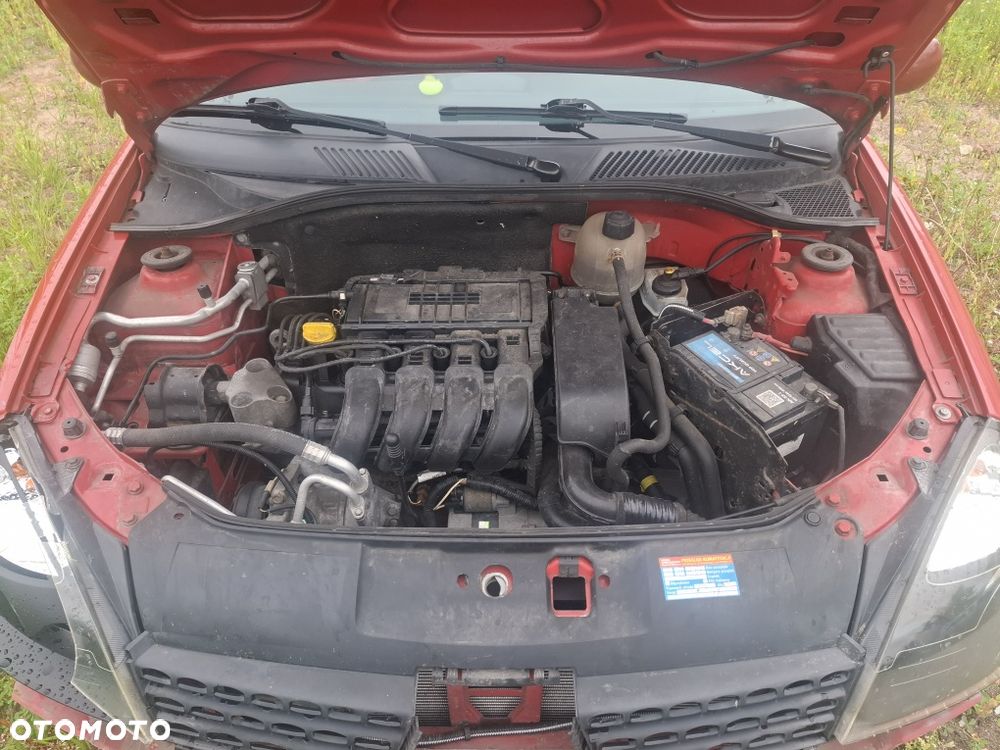 Renault Clio - 6