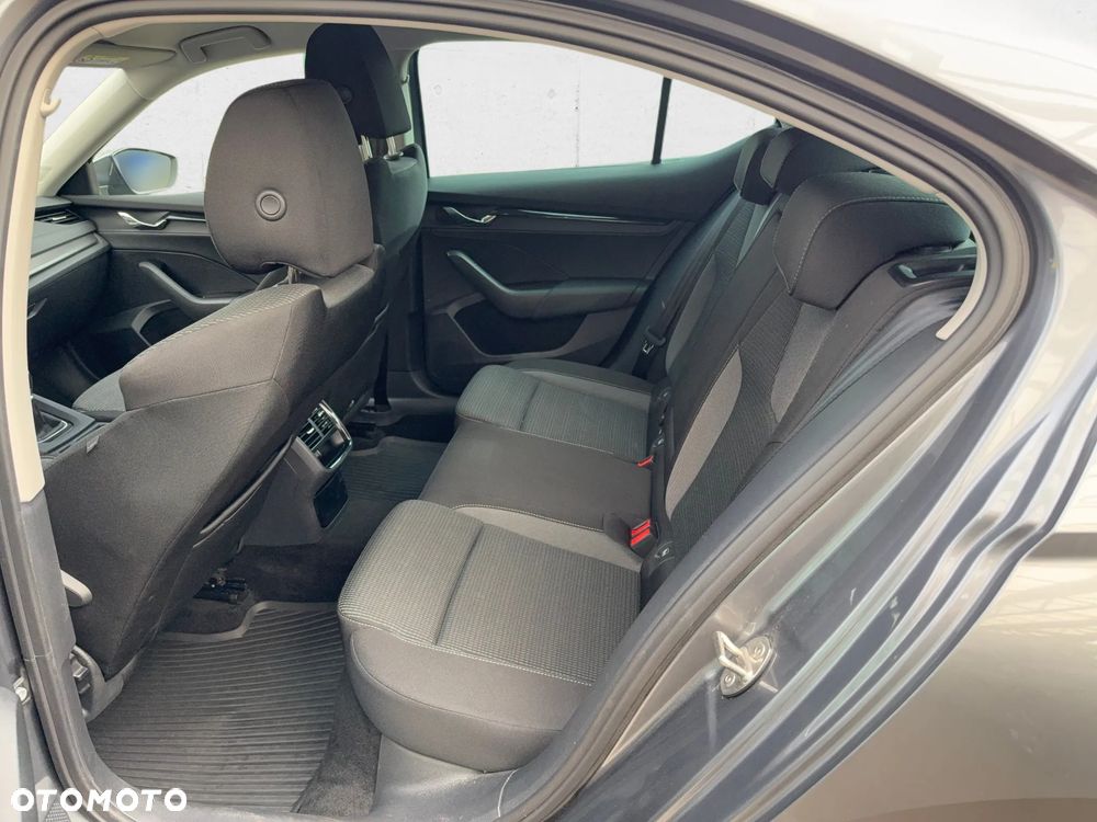 Skoda Octavia - 13