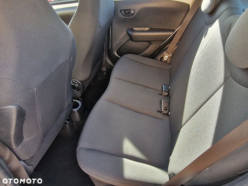Toyota Aygo - 10