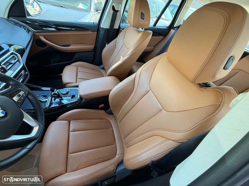 BMW X3 20 d xDrive Advantage - 44
