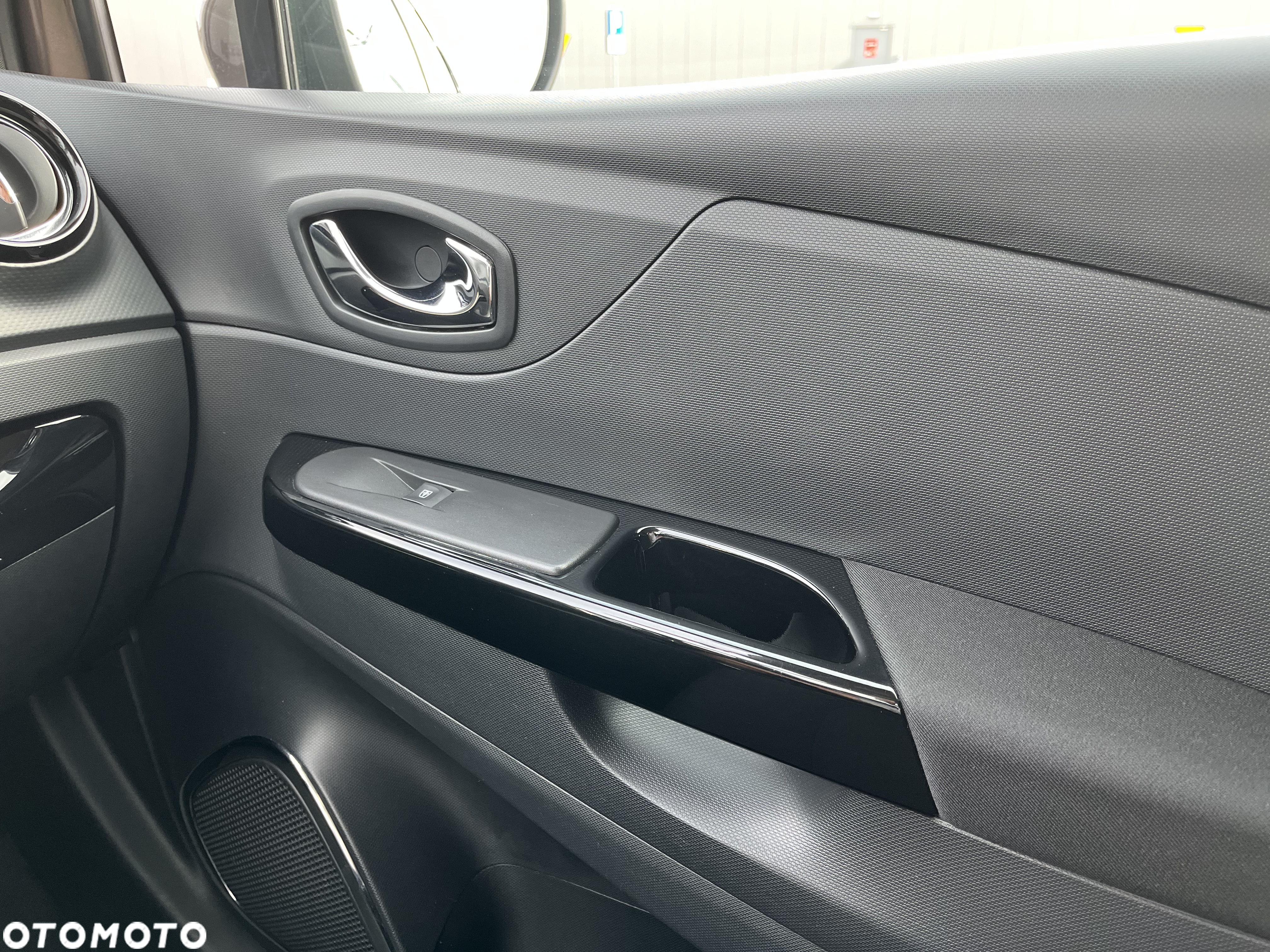 Renault Captur 1.5 dCi Energy Intens - 10