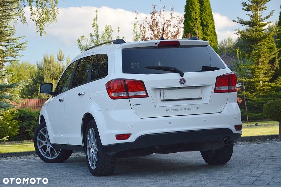 Fiat Freemont 2.0 Multijet 16V DPF Automatik Allrad My - 13