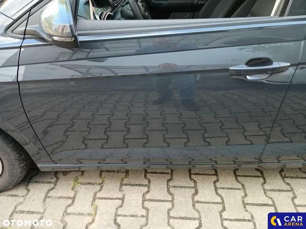 Volkswagen Polo - 14