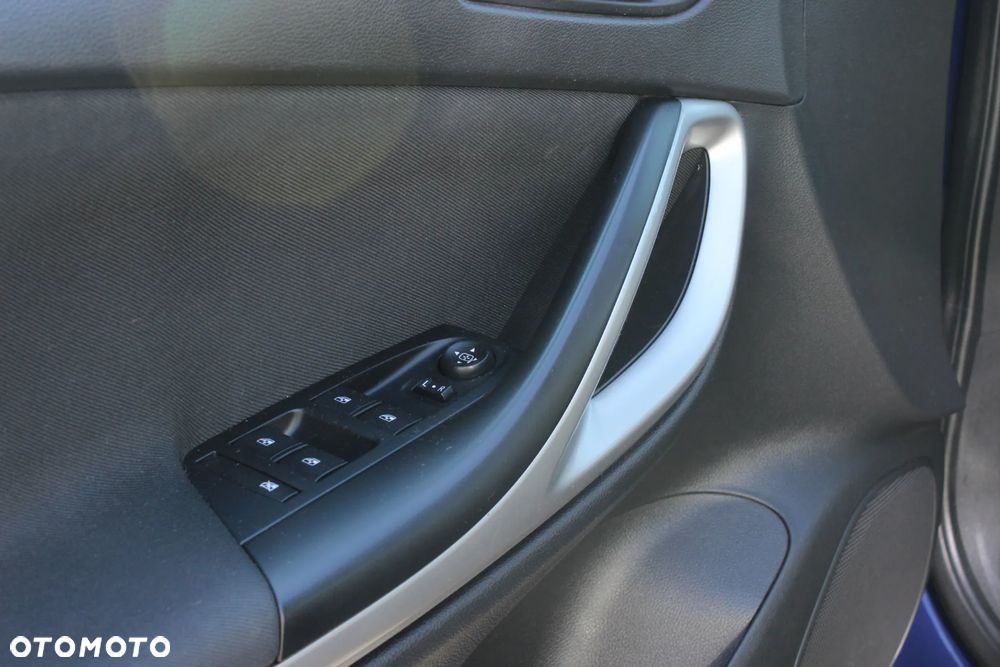 Opel Astra 1.6 CDTI Enjoy - 24