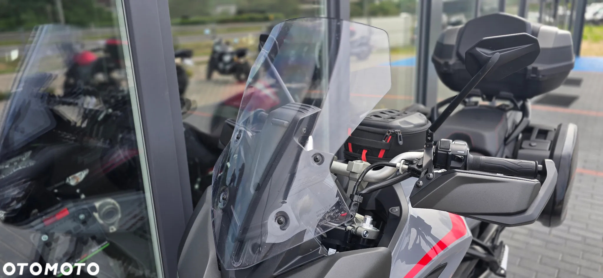 Yamaha MT - 30