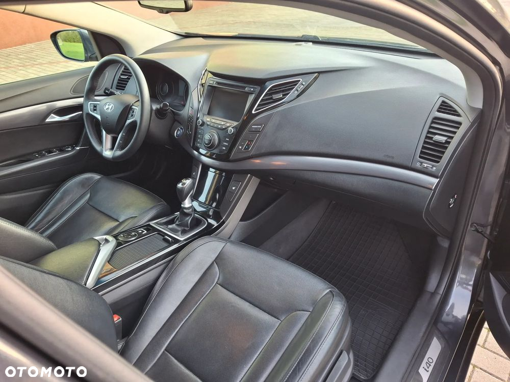 Hyundai i40 i40cw 1.6 Fifa World Cup Edition - 29