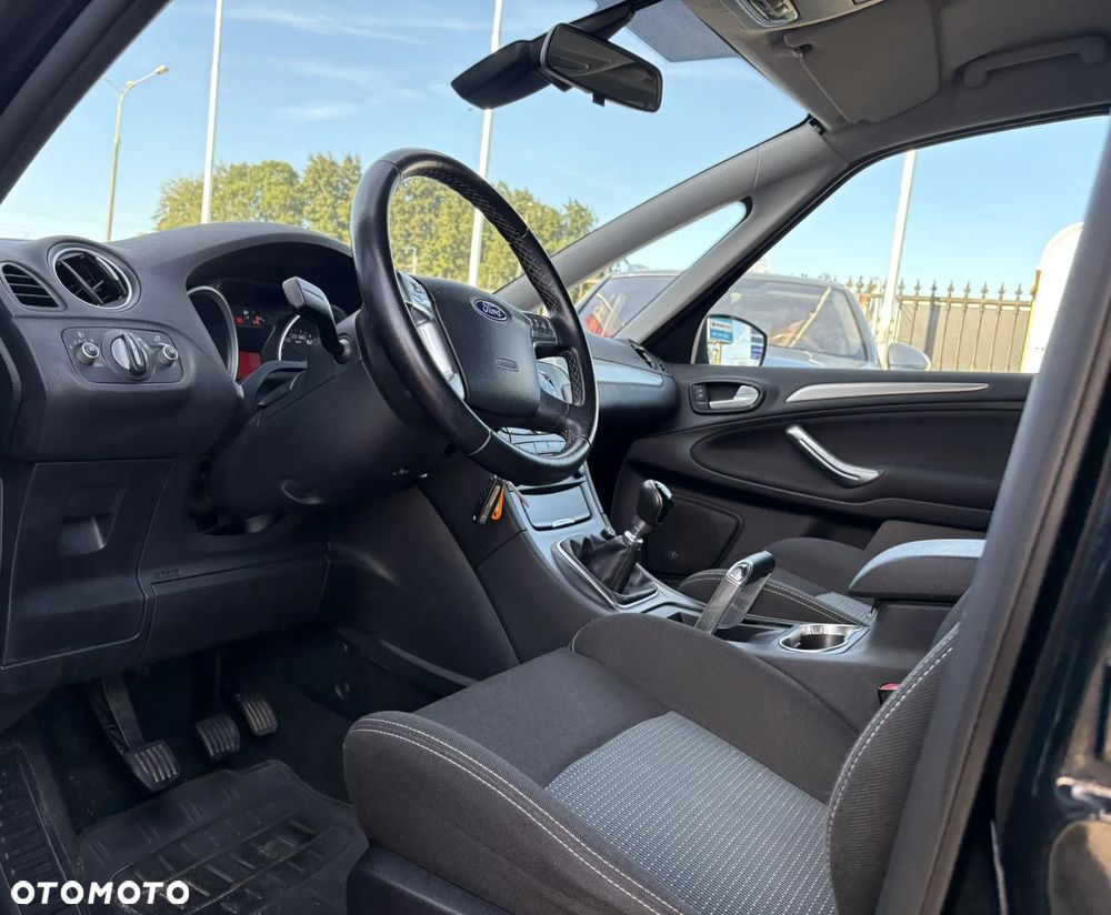 Ford S-Max 2.0 TDCi DPF Trend - 11