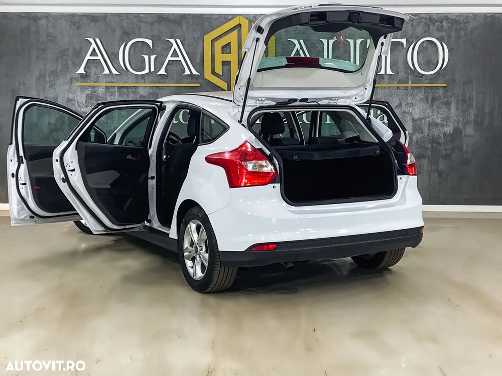 Ford Focus - 19
