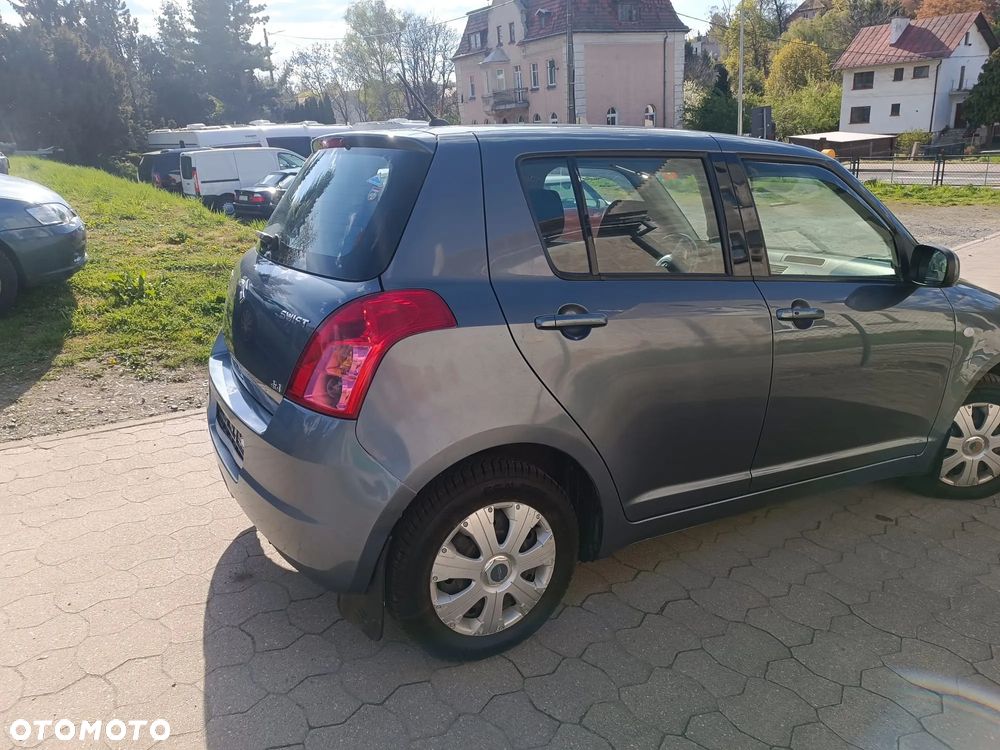 Suzuki Swift 1.3 4x4 Comfort - 5