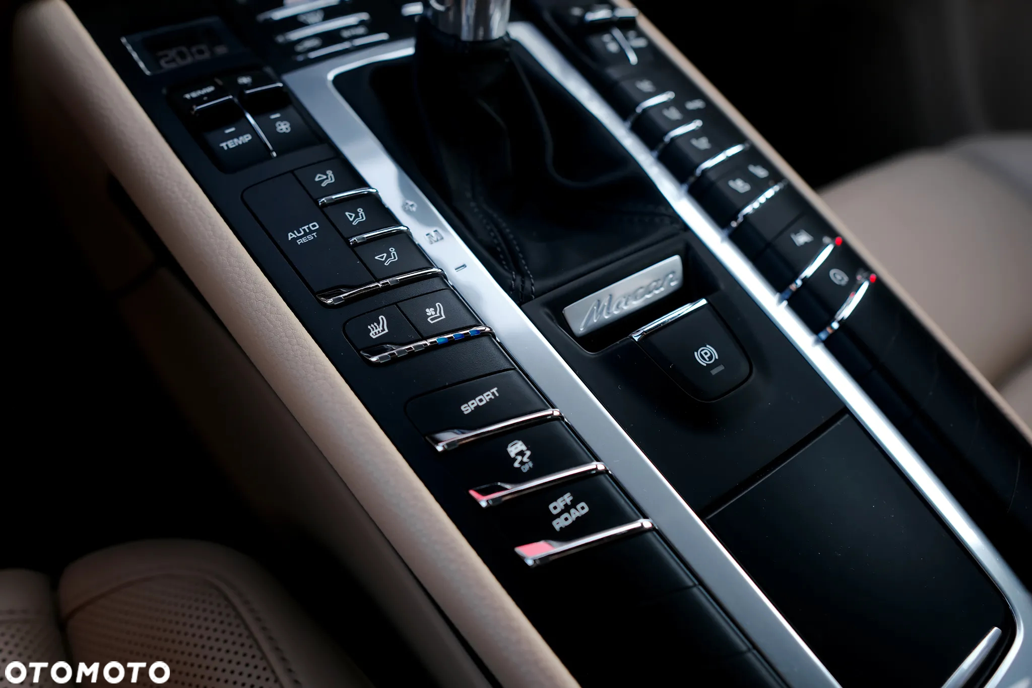 Porsche Macan - 20