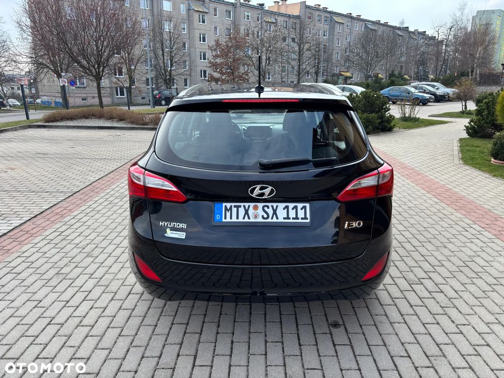 Hyundai i30 1.4 Premium - 16