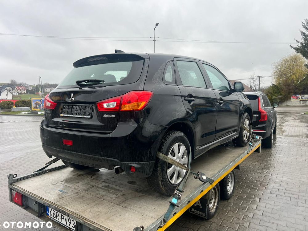 Mitsubishi ASX - 6