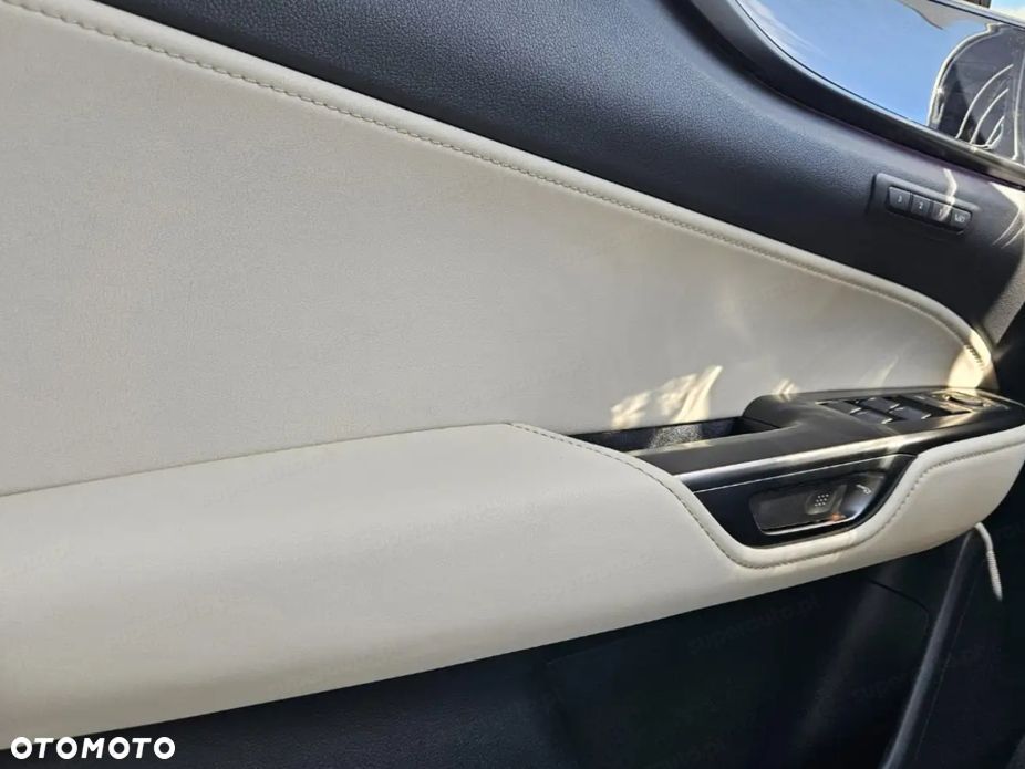Lexus NX - 15