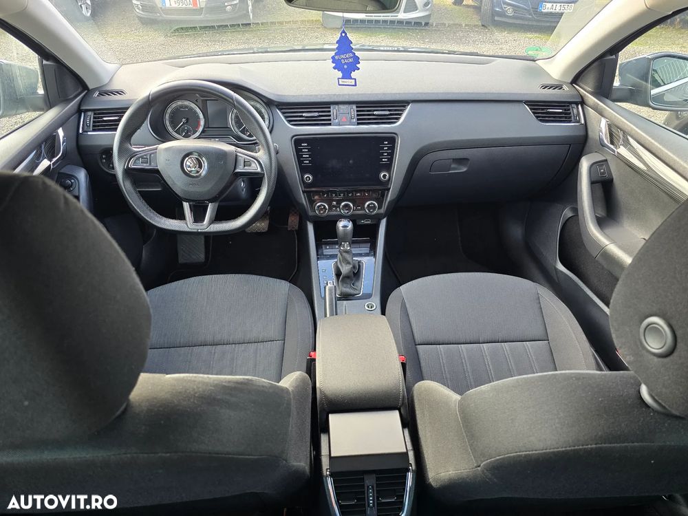 Skoda Octavia 2.0 TDI DSG Ambition - 7