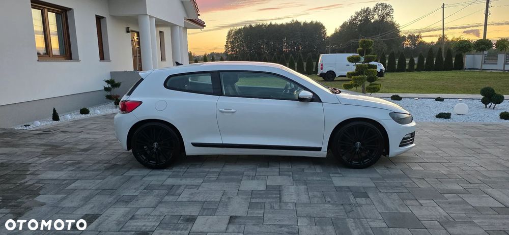 Volkswagen Scirocco 2010 photo 5