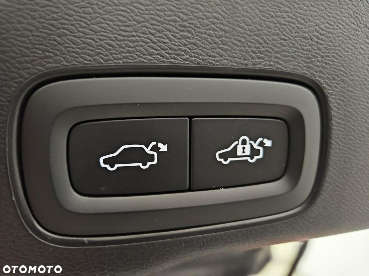 Volvo XC 60 - 25