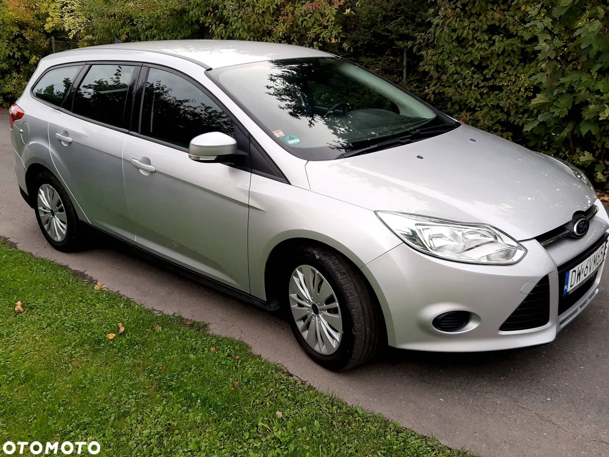 Ford Focus Turnier 1.0 EcoBoost Start-Stopp-System TREND - 1