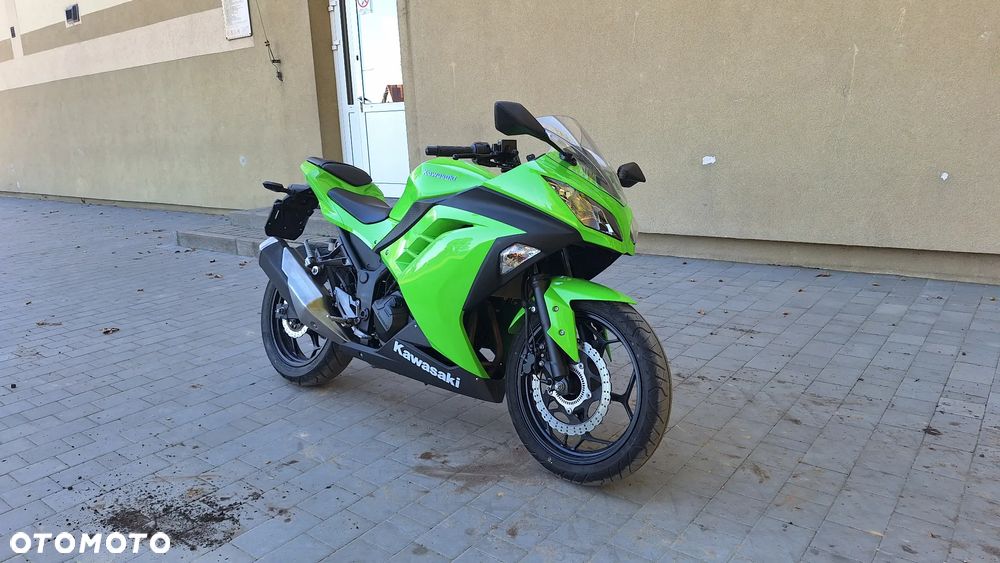 Kawasaki Ninja 300 ABS - 5