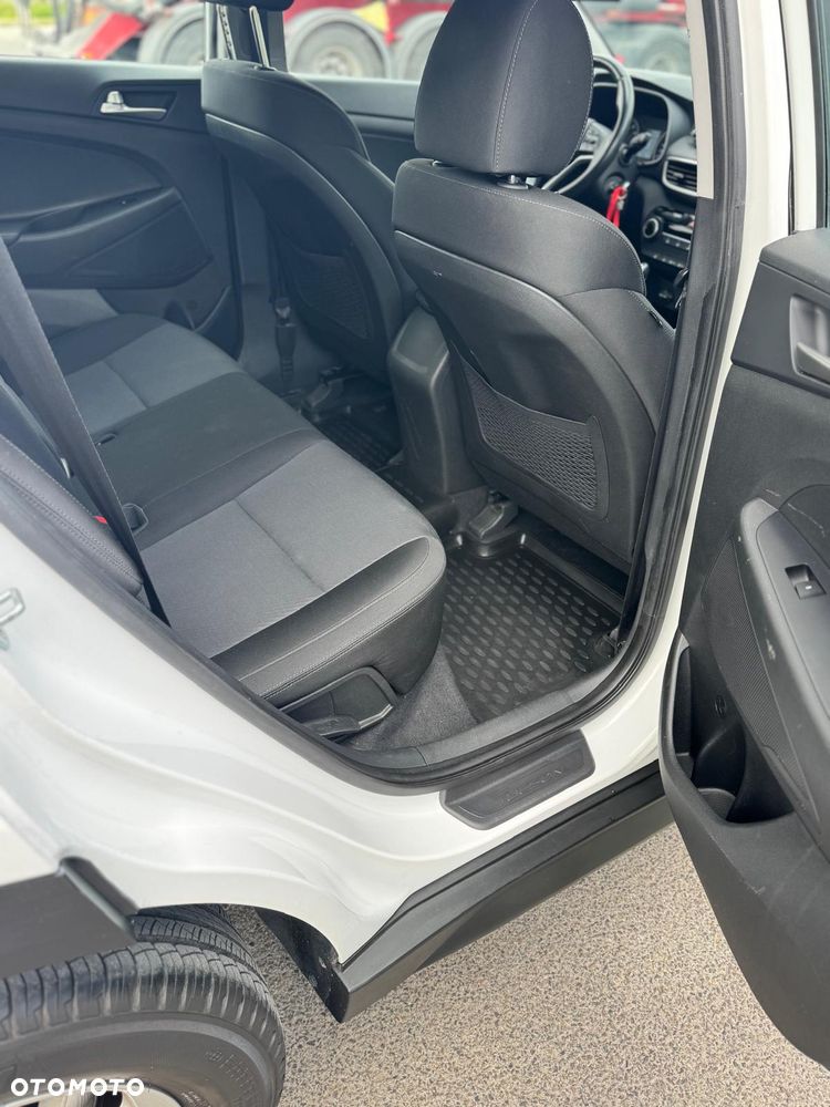 Hyundai Tucson - 8