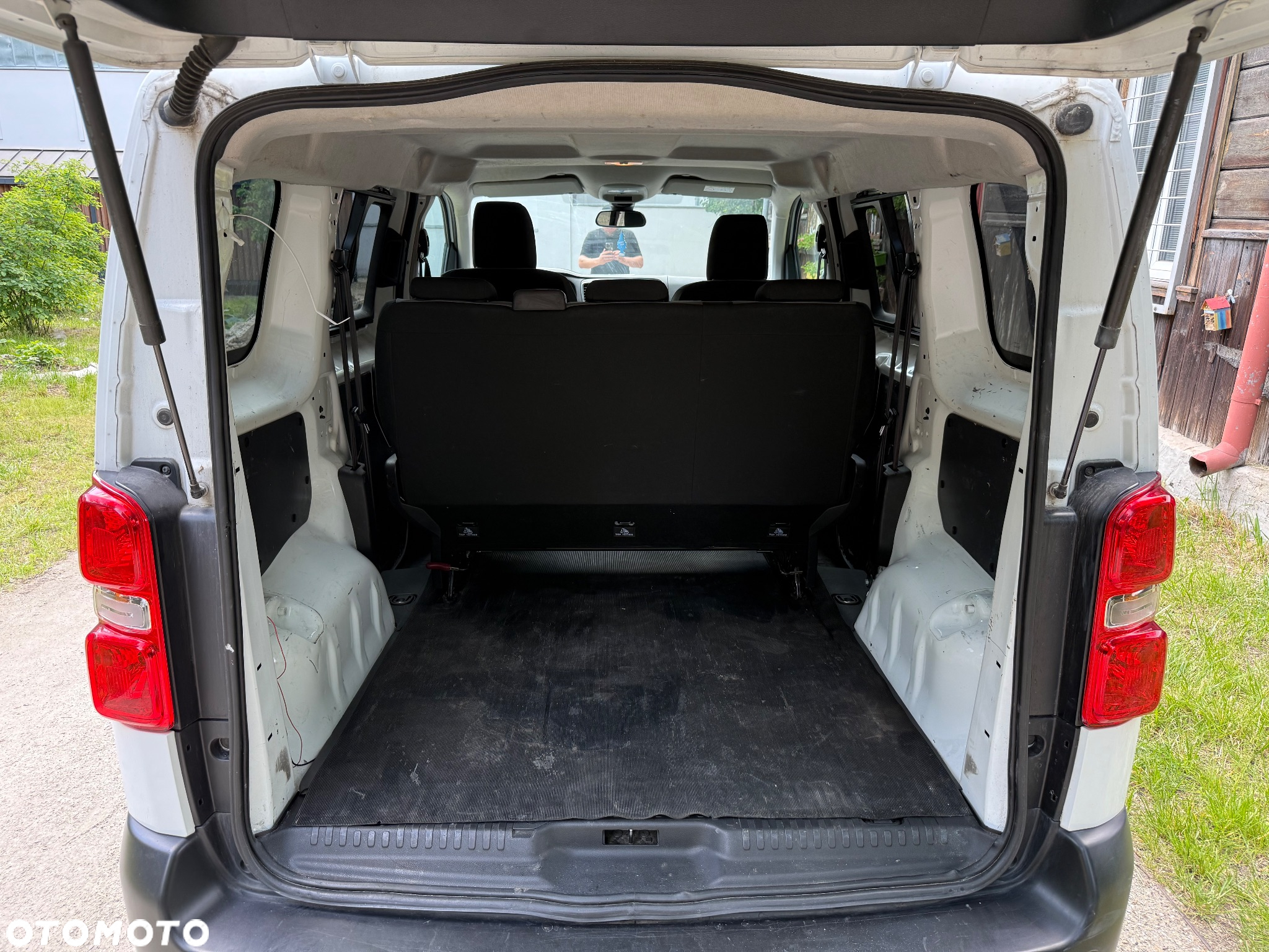 Peugeot Expert 1.5 BlueHDi Standard 2,7t (bryg modu³owy) - 10