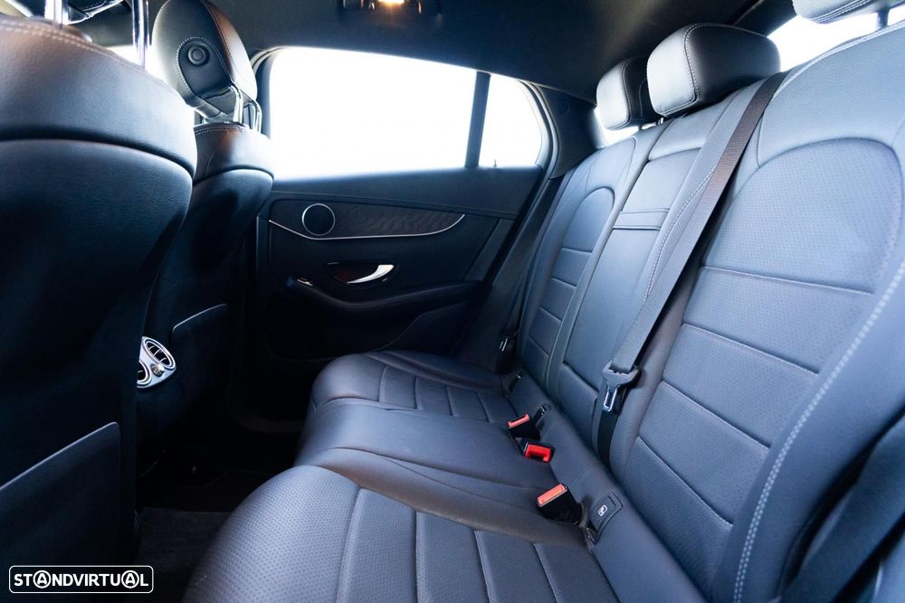 Mercedes-Benz GLC 300 e Coupé 4Matic — photo 5
