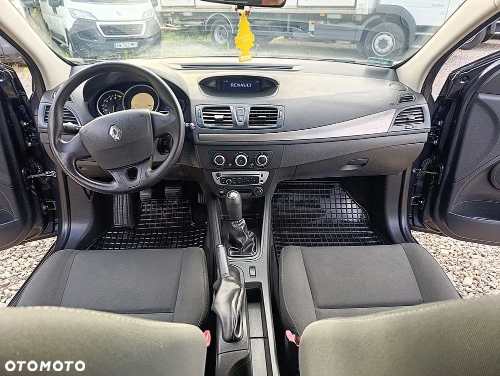 Renault Megane 1.6 16V Expression - 13