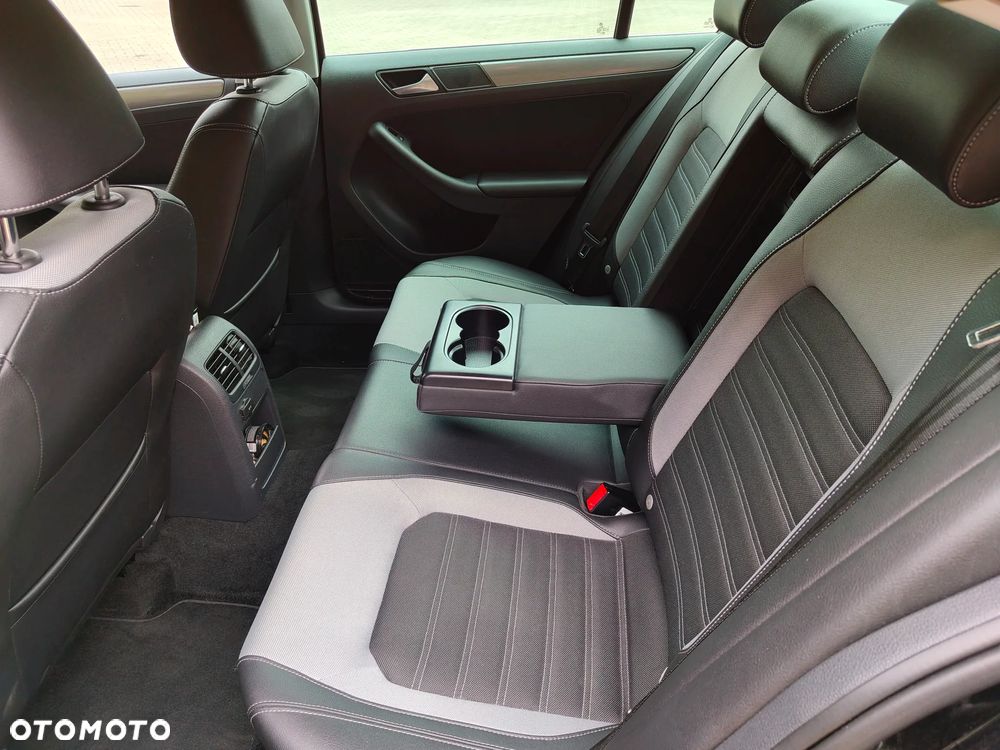 Volkswagen Jetta 1.4 TSI Highline Optimum DSG - 21