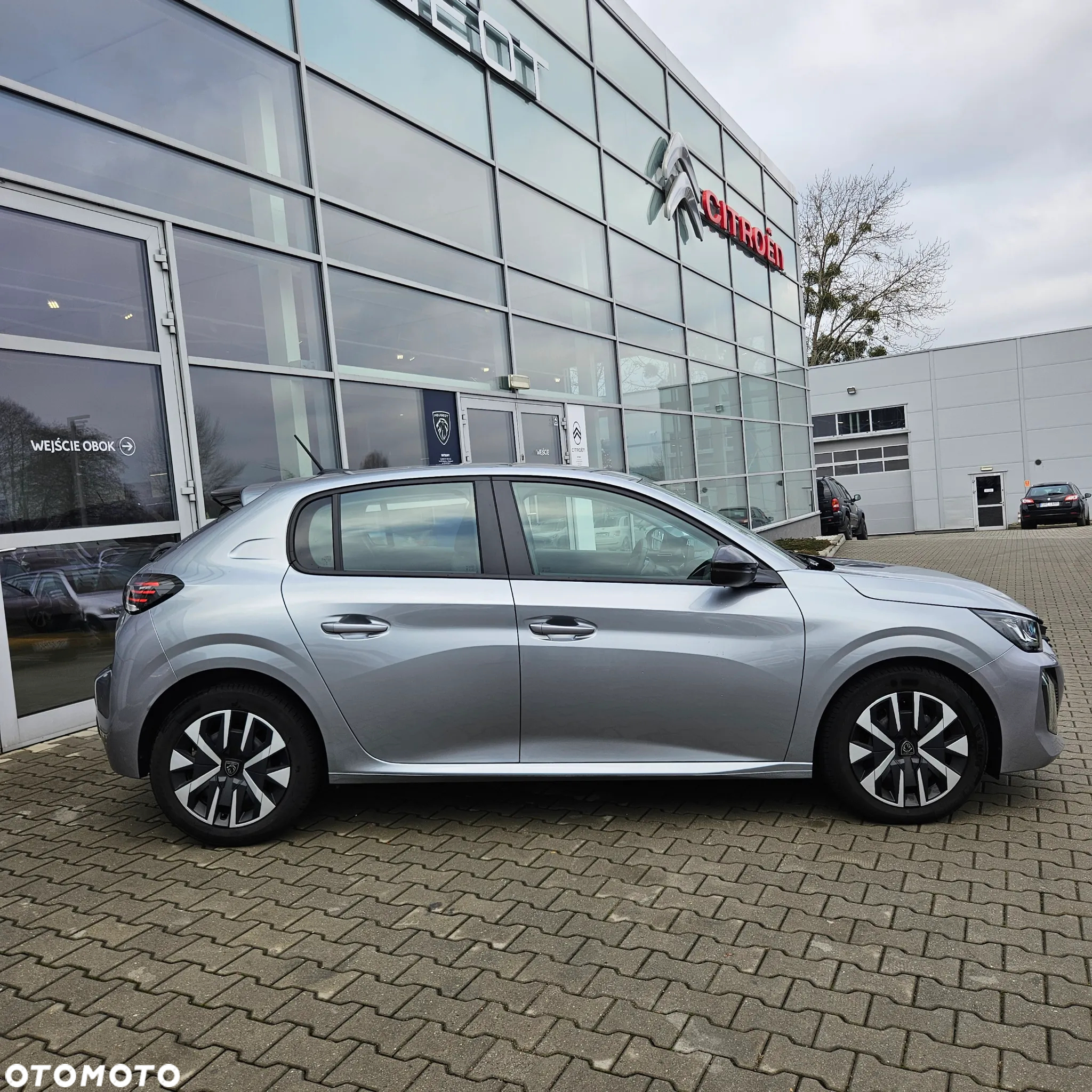 Peugeot 208 1.2 PureTech Active S&S - 10