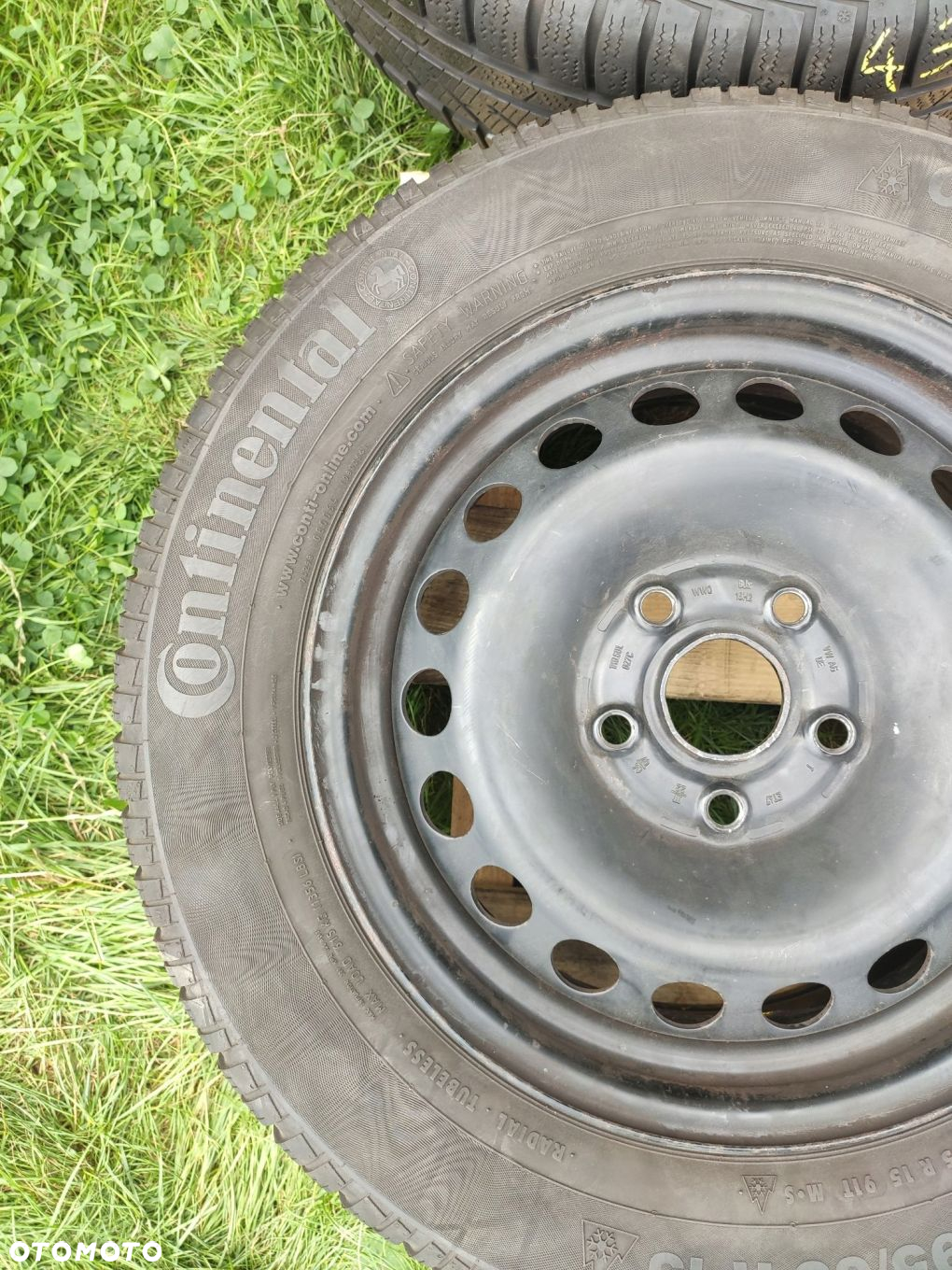 KOŁA FELGI STALOWE OPONY ZIMA VOLKSWAGEN VW 15'' - 8