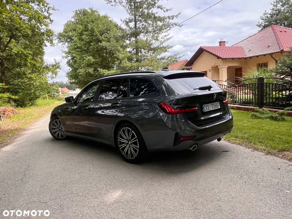 BMW Seria 3 318d Luxury Line Purity - 21