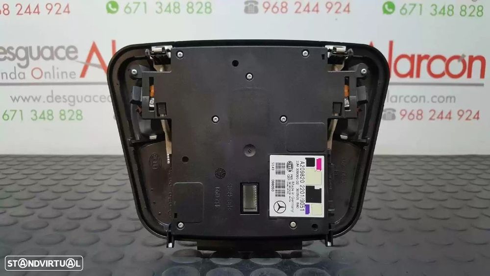 LUZ INTERIOR MERCEDES-BENZ CLK 2005 -A20982022019051 - 1