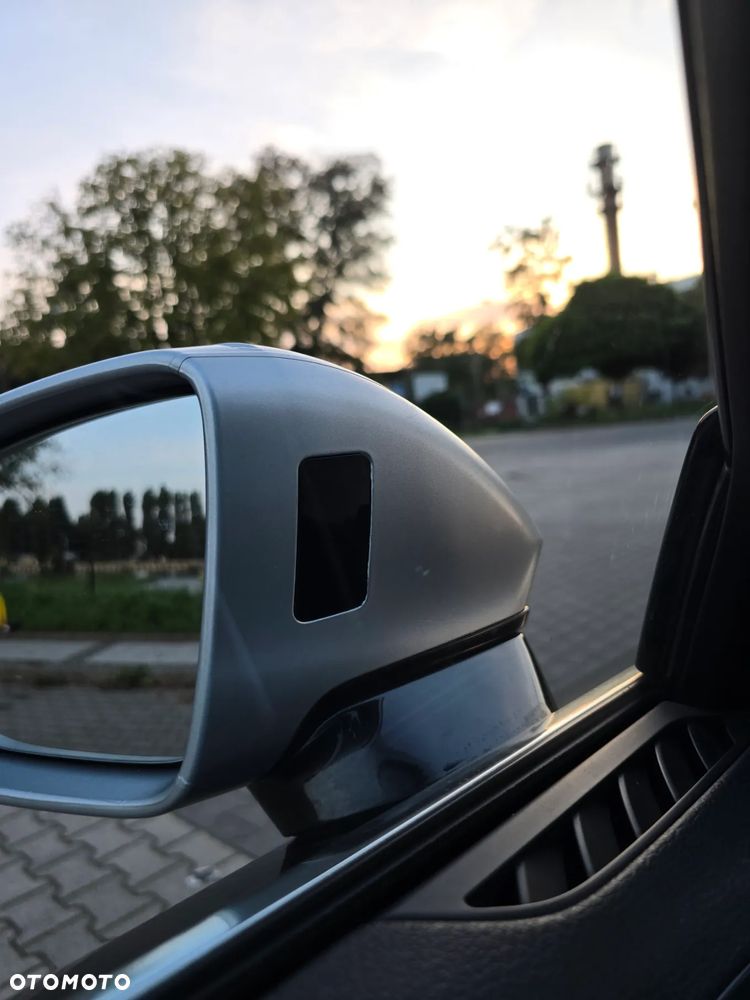 Audi A8 55 TFSI quattro tiptronic - 23