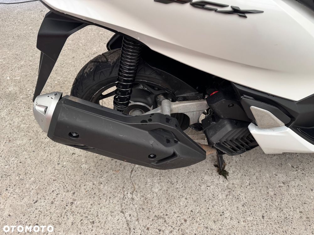 Honda PCX - 15