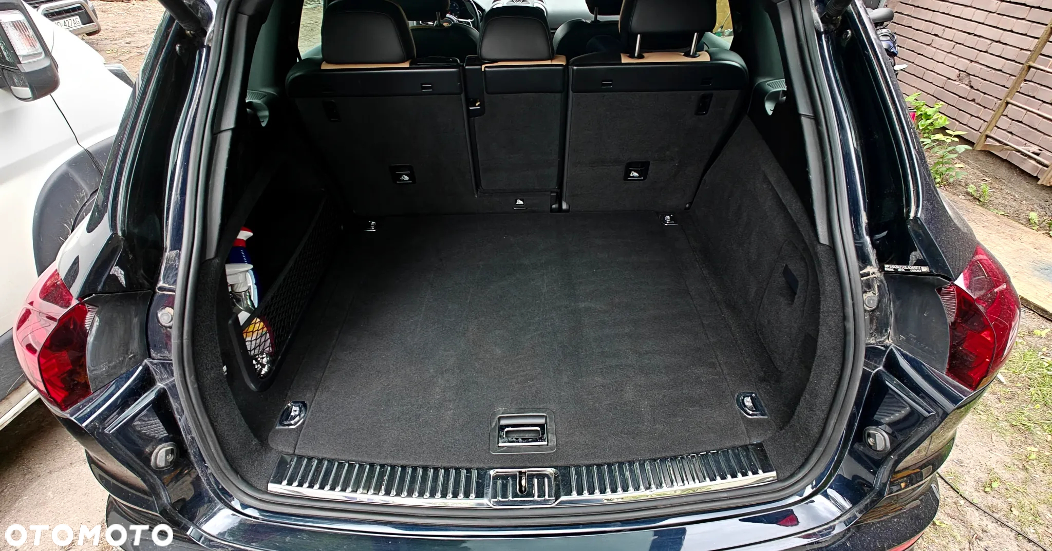 Porsche Cayenne Standard - 9