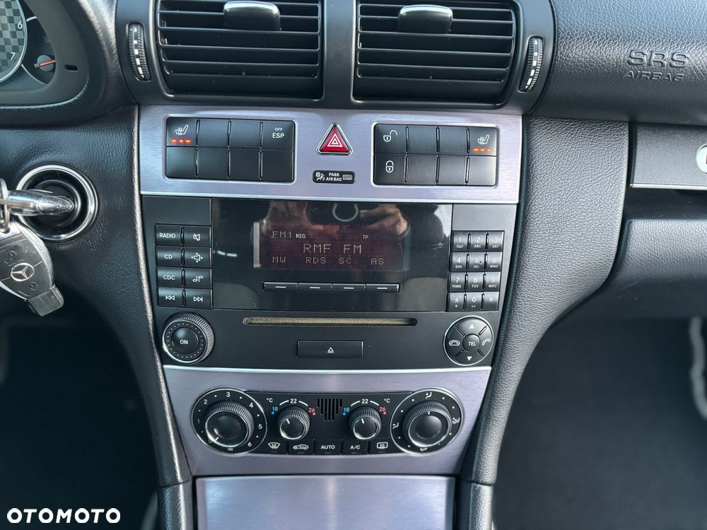 Mercedes-Benz CLC - 12