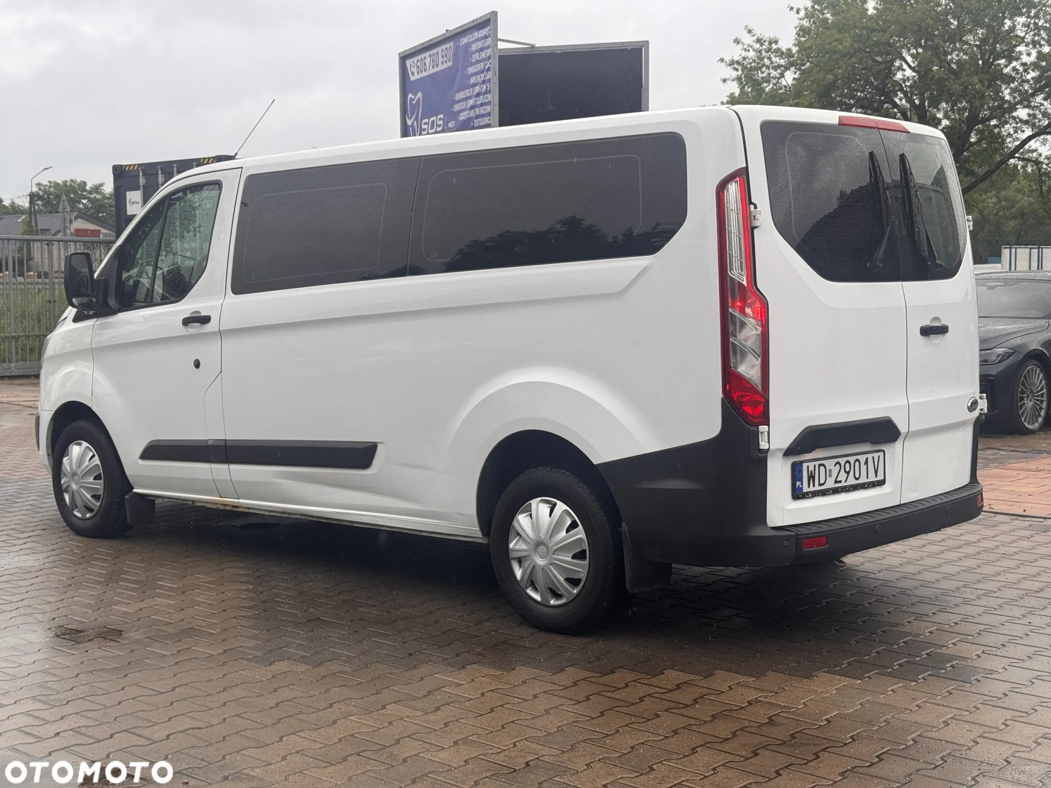 Ford Transit Custom - 12