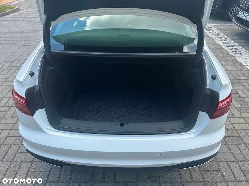Audi A4 Limousine 30 TDI mHEV S tronic - 16